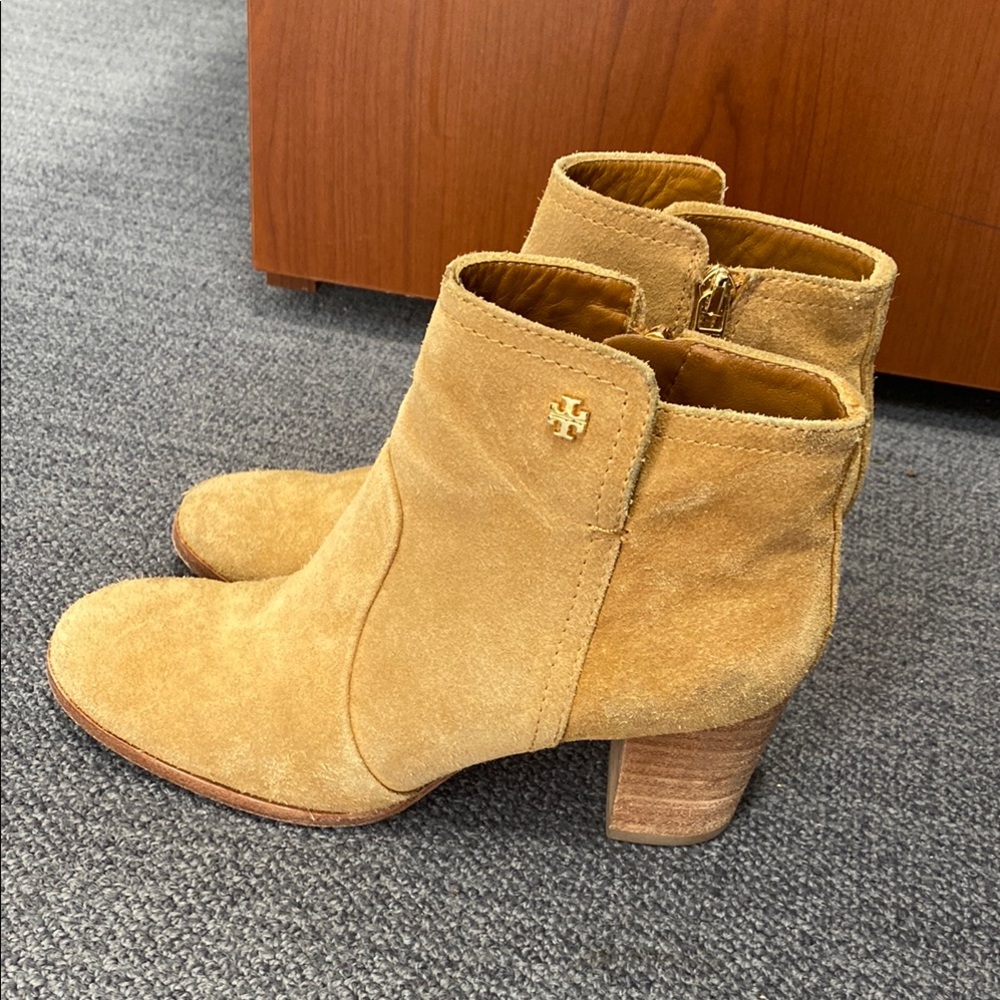 Tory Burch Tan Ankle Booties with Stacked Heel